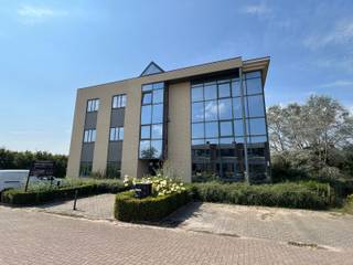 KANTOORGEBOUW (1447M²) MET 12 PARKEERPLAATSEN GELEGEN AAN MINERVASTRAAT 14 TE ZAVENTEM.TROEVEN:- Gelegen op wandelafstand van het centrum van...