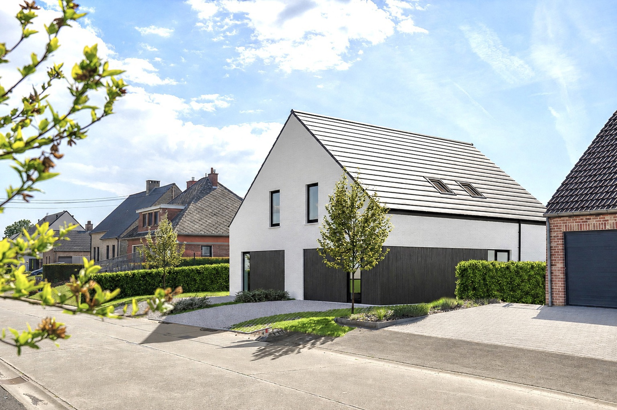 Instapklare halfopen woning, voorzien van alle comfort. - foto 2