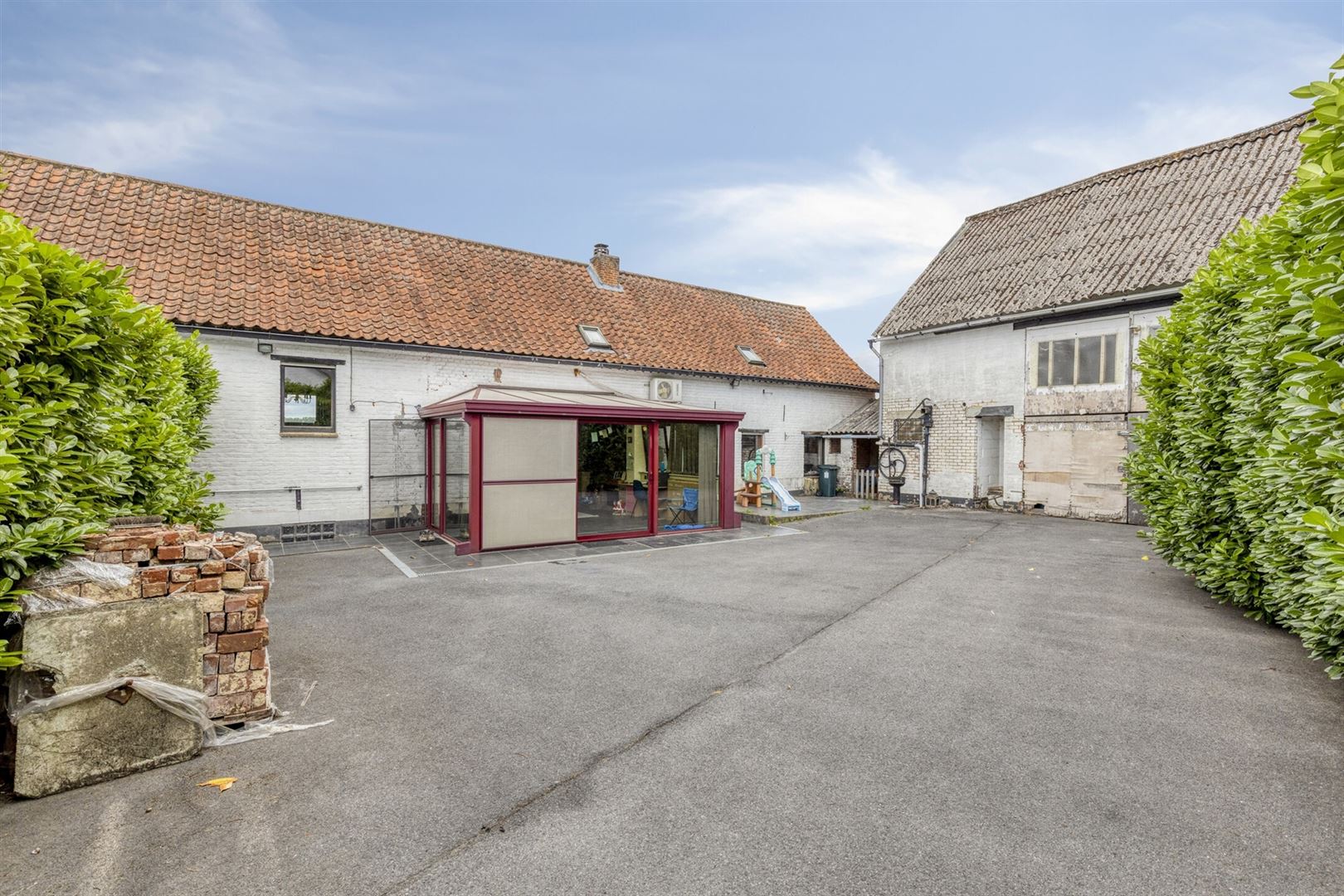 Hoeve + bijgebouw - foto 2