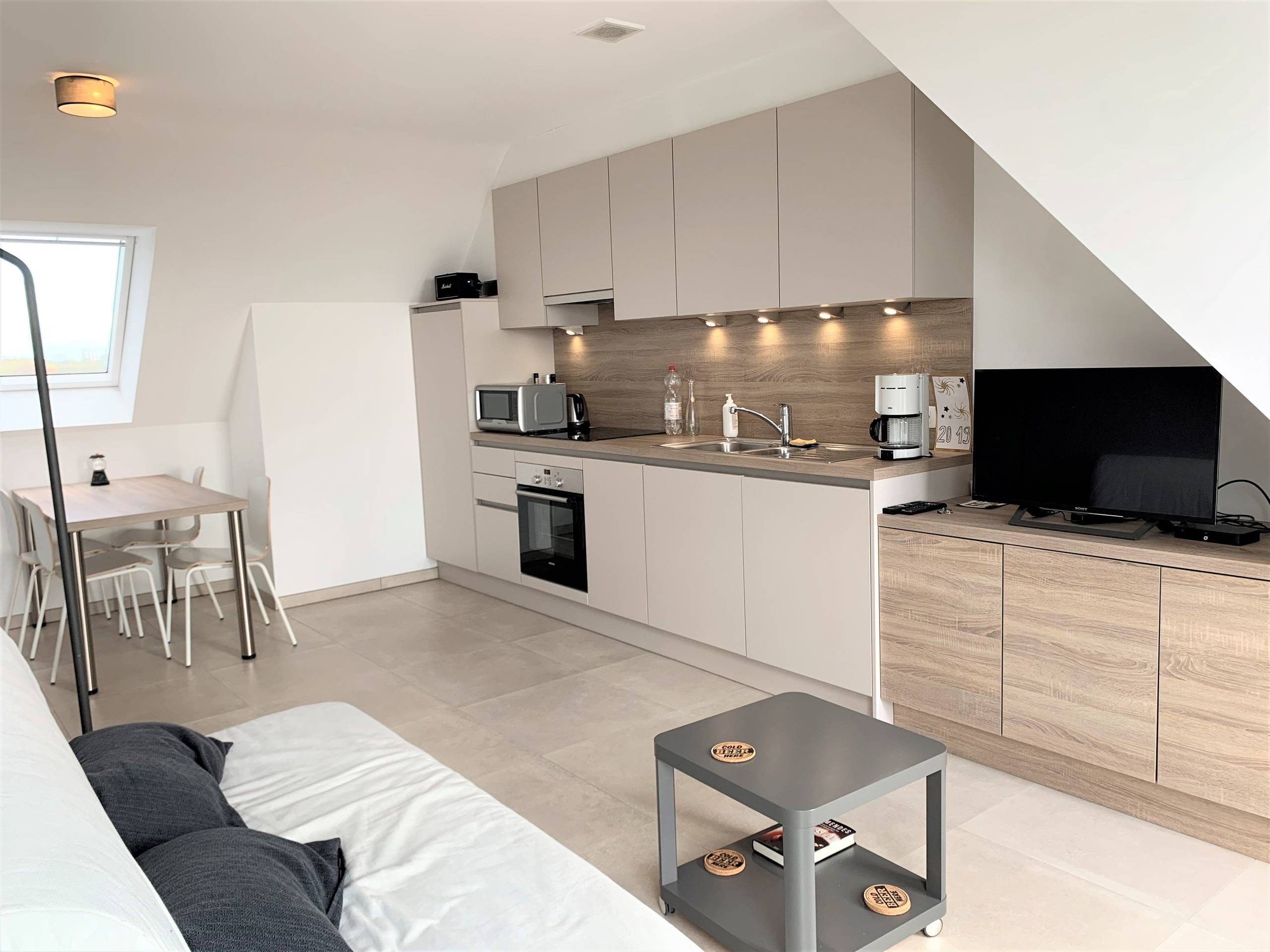 Dakappartement in het centrum van Torhout - foto 3