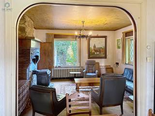 <p><span>This spacious four-bedroom house sits on a 818 m² plot, conveniently located along an access road leading to the centre of Zottegem. With its easy accessibility and large garden, this property offers great potential for anyone looking to transform it into a comfortable family home.</span></p><p><span>The ground floor features an entrance hall, a bright living and dining area, a kitchen with utility room, a bathroom, a separate toilet, and an office with an additional bedroom above. The property also includes a cellar, a garage, and a private driveway.</span></p><p><span>Upstairs, there is a landing and three spacious bedrooms. A fixed staircase leads to the attic, which offers further conversion possibilities.</span></p><p><span>The large rear garden is perfect for those who enjoy outdoor space, gardening, or relaxing in a green environment.</span></p><p><span>Although the house requires renovation (EPC label F), its solid structure, generous plot, and convenient location make it an excellent opportunity for buyers seeking a property with strong potential in Zottegem.</span></p><p><span>Interested? Contact us today to discover the full potential of this home.</span></p>