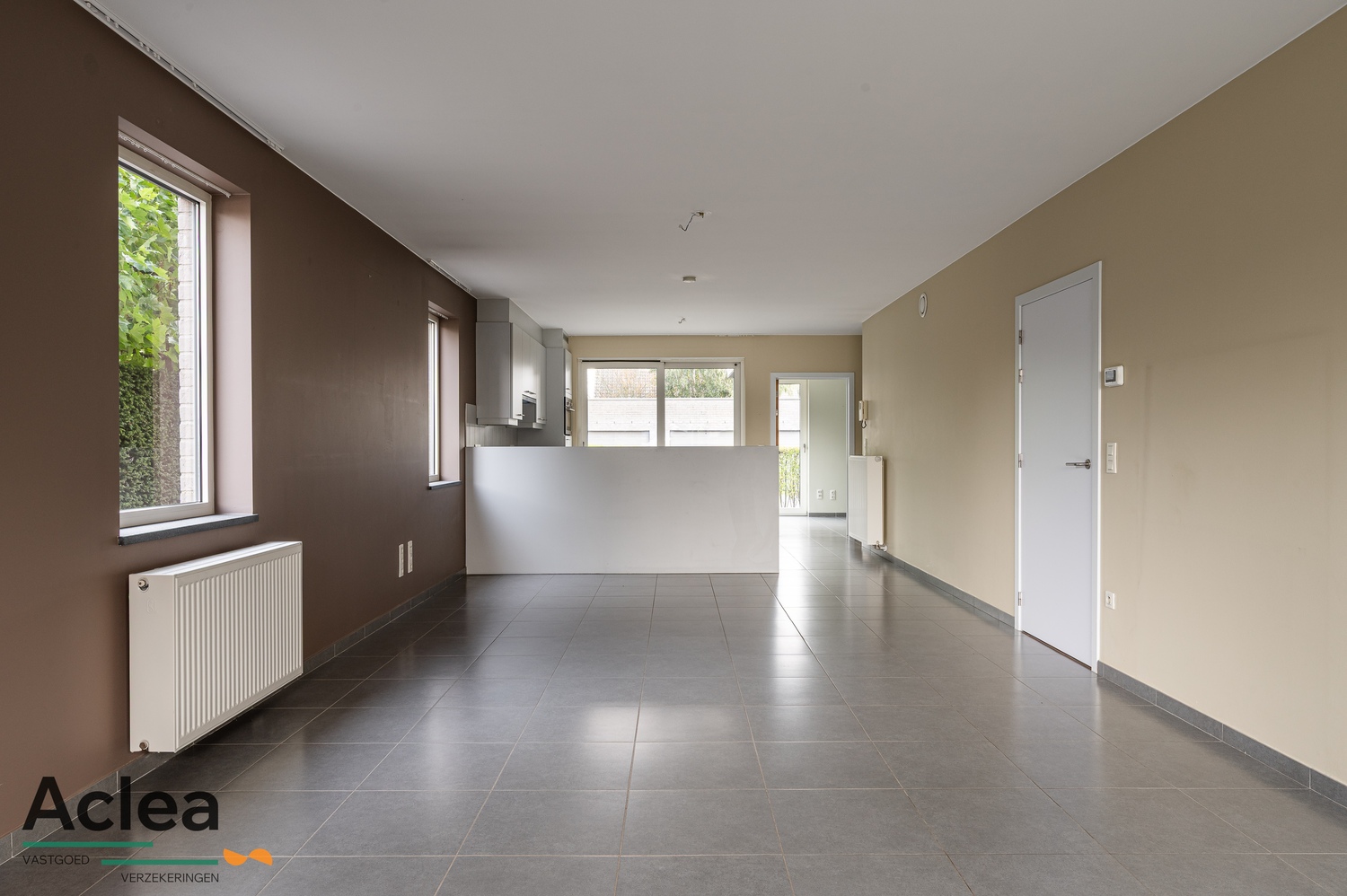 Ruim lichtrijk gelijkvloers appartement met 2 terrassen en garage - foto 4