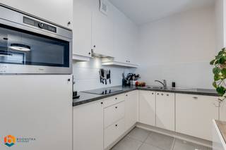 Op een uitstekende locatie in het centrum van Putte bevindt zich dit recent appartement met 2 slaapkamers en carport. U bevindt zich hier...