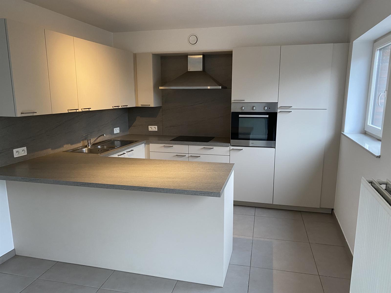 Maison à louer à Tervuren avec 5 chambres - photo 3