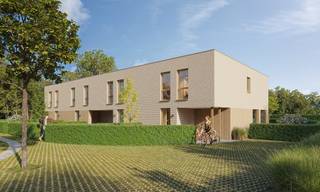 <ul>
	<li>Gelegen op een privaat woonerf</li>
	<li>Inclusief parkeerplaats</li>
	<li>Moderne architectuur met duurzame technieken</li>
	<li>Energiezuinig: warmtepomp &amp; zonnepanelen</li>
	<li> 6% BTW</li>
</ul>
<br />OMGEVING<br />Wonen in alle rust, vlak bij het centrum van Oudenaarde.<br />In een rustige zijstraat van Oudenaarde, verscholen in de Robert De Preesterstraat, verrijst een hedendaags woonproject met 11 stijlvolle woningen. De ligging op een privaat woonerf zorgt voor een veilige en autoluwe woonomgeving. Ideaal voor jonge gezinnen of wie op zoek is naar rust, zonder in te boeten aan bereikbaarheid.<br />Op wandelafstand vind je buurtwinkels, scholen en openbaar vervoer. Ook het stadscentrum van Oudenaarde en invalswegen zijn vlot bereikbaar.<br /><br />INDELING<br />Moderne woningen met doordachte indeling.<br />Elke woning in dit project combineert moderne architectuur met praktisch wooncomfort. Binnenin geniet je van een lichtrijke leefruimte met open keuken, 3 volwaardige slaapkamers, een badkamer en apart toilet. Daarnaast beschikt elke woning over een eigen parkeerplaats.<br />Dankzij de slimme indeling en het gebruik van grote raampartijen geniet je overal van een ruimtelijk gevoel en natuurlijk licht.<br /><br />E-PEIL<br />Duurzaam wonen.<br />Deze woningen zijn niet alleen mooi, maar ook toekomstgericht gebouwd. Ze worden standaard uitgerust met een warmtepomp en zonnepanelen, wat zorgt voor een laag energieverbruik en een gunstig E-peil. Zo woon je comfortabel én energiezuinig.<br /><br />Benieuwd om deze woningen verder te ontdekken? Bel ons op 09 394 67 95 of stuur een mailtje naar info@potrell.be voor een afspraak!<br /><br />WONING OP MAAT | JOUW WONING, JOUW STIJL<br />Maak van deze woning jouw droomhuis op maat! Voeg je eigen smaak en persoonlijkheid toe en kies zelf de keuken, vloer en badkamer van jouw instapklare woning. Een eigen stek op maat van jouw wensen en stijl. Jij kiest, Potrell voert uit. Zo makkelijk is het!