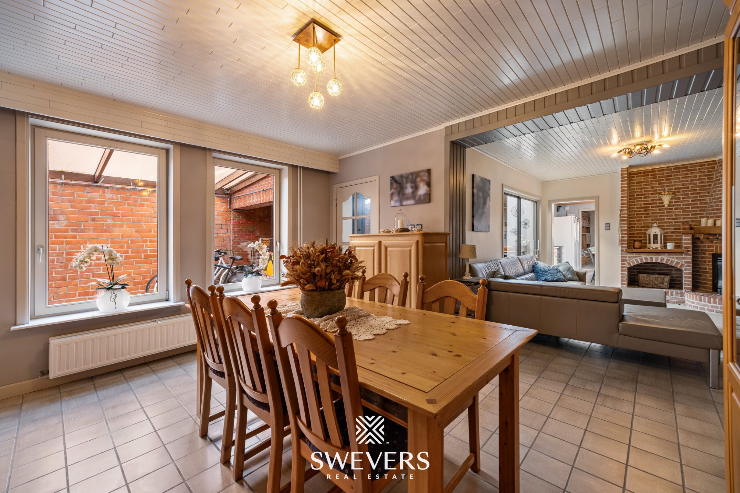 Gezinswoning met bureau, vier slaapkamers en zonnige tuin - foto 5