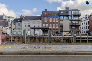 LICHTRIJK APPARTEMENT MET 2 SLAAPKAMERS IN CENTRUM GERAARDSBERGENRichtprijs : 199.000 euro Dit appartement is gelegen in een kleinschalig...