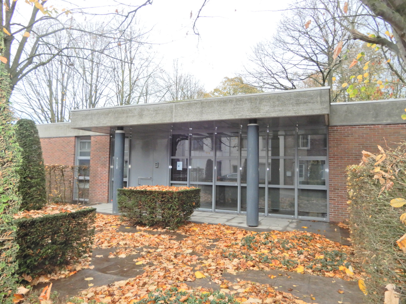 Commercial for rent in Meulebeke - photo 2