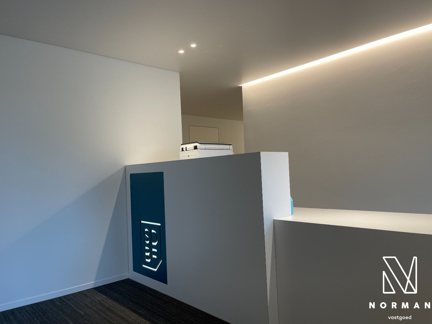 Te huur: Modern en volledig ingericht kantoor – 233 m² in Kuurne - foto 5