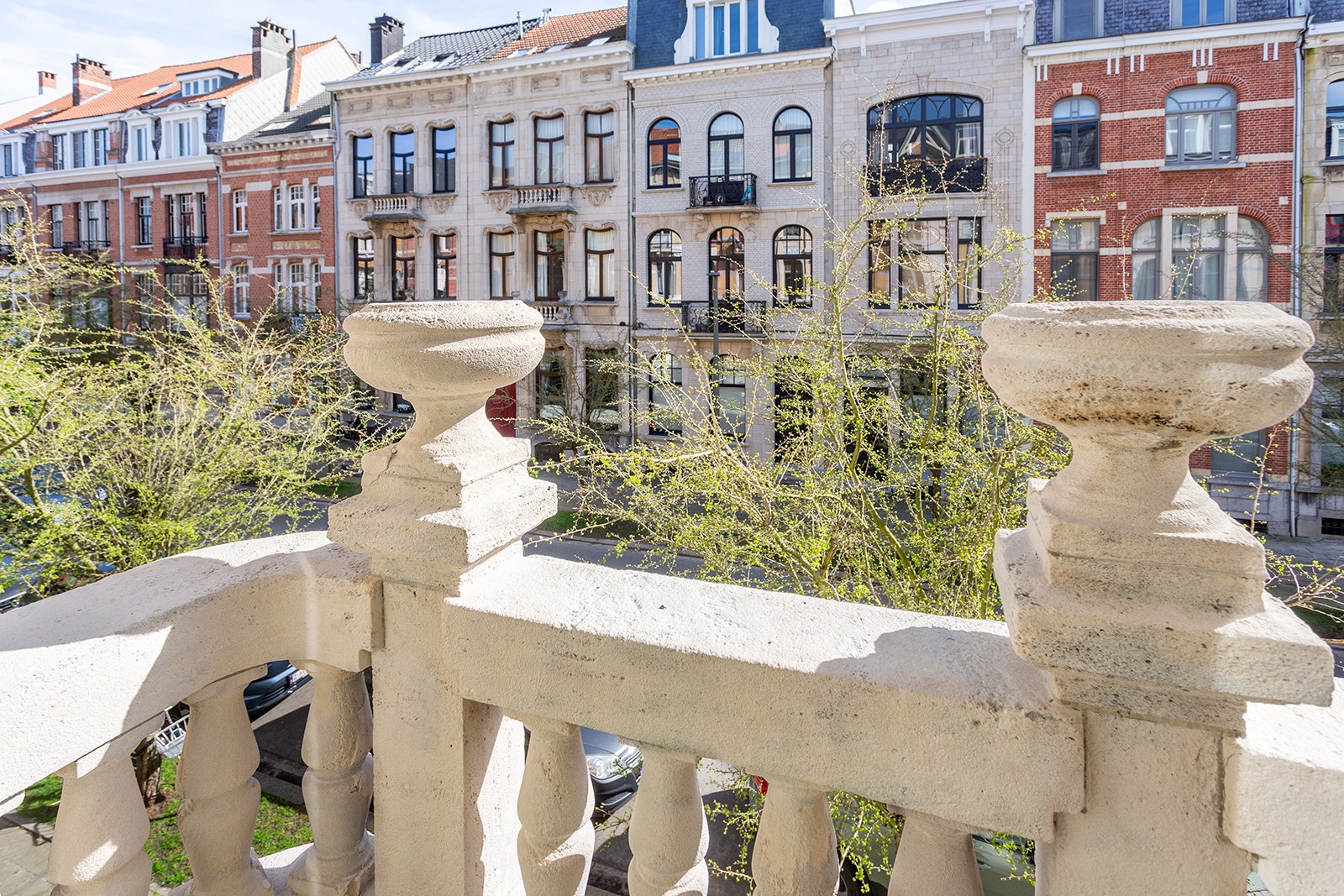 Stijlvol wonen op een gegeerde locatie - foto 4