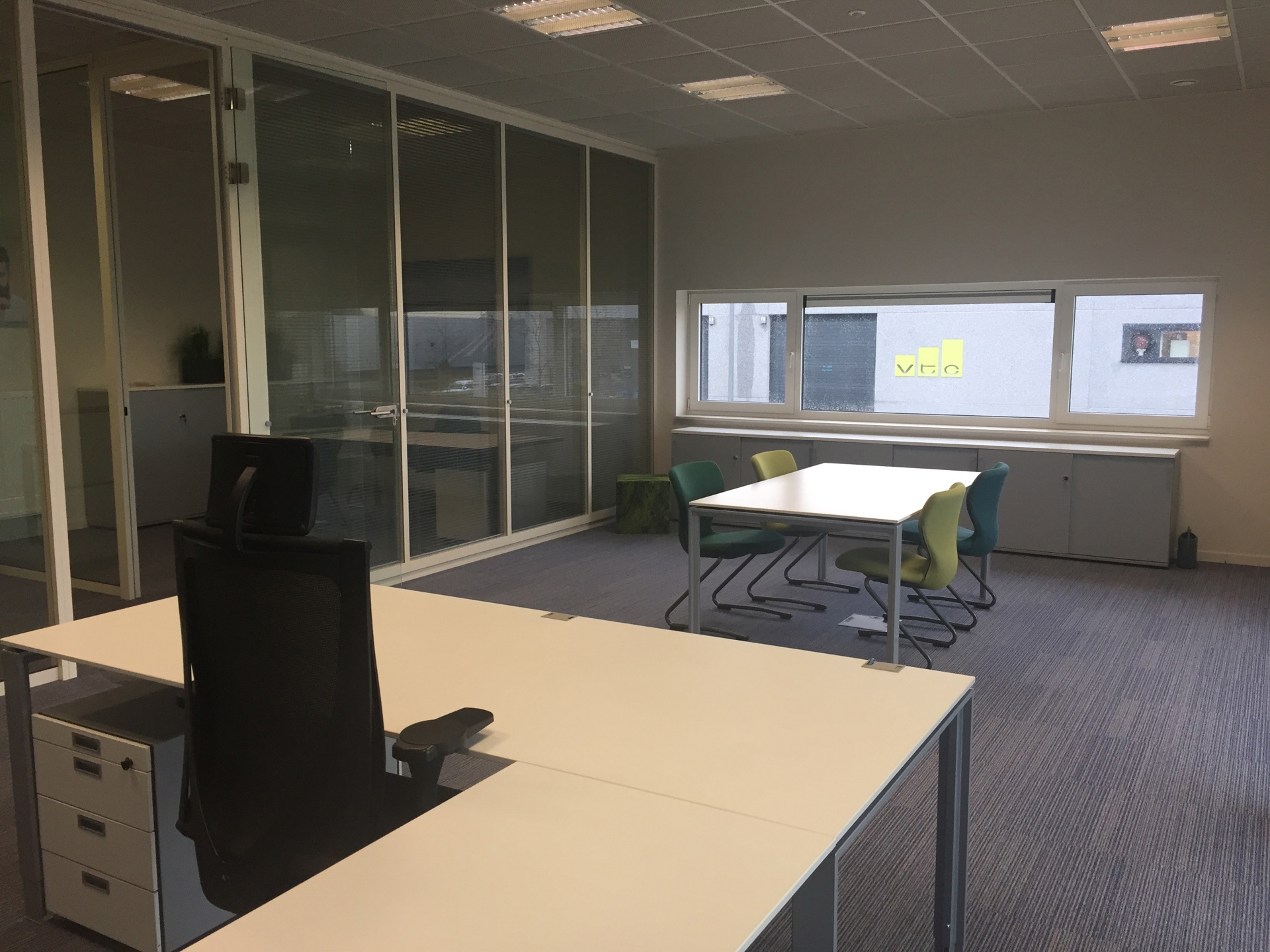 Moderne  KMO unit te huur - foto 4