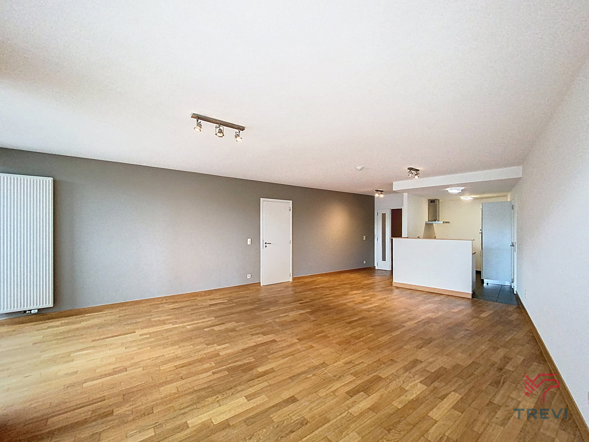 2 SLAAPKAMER APPARTEMENT IN HET CENTRUM VAN BRUSSEL - foto 3