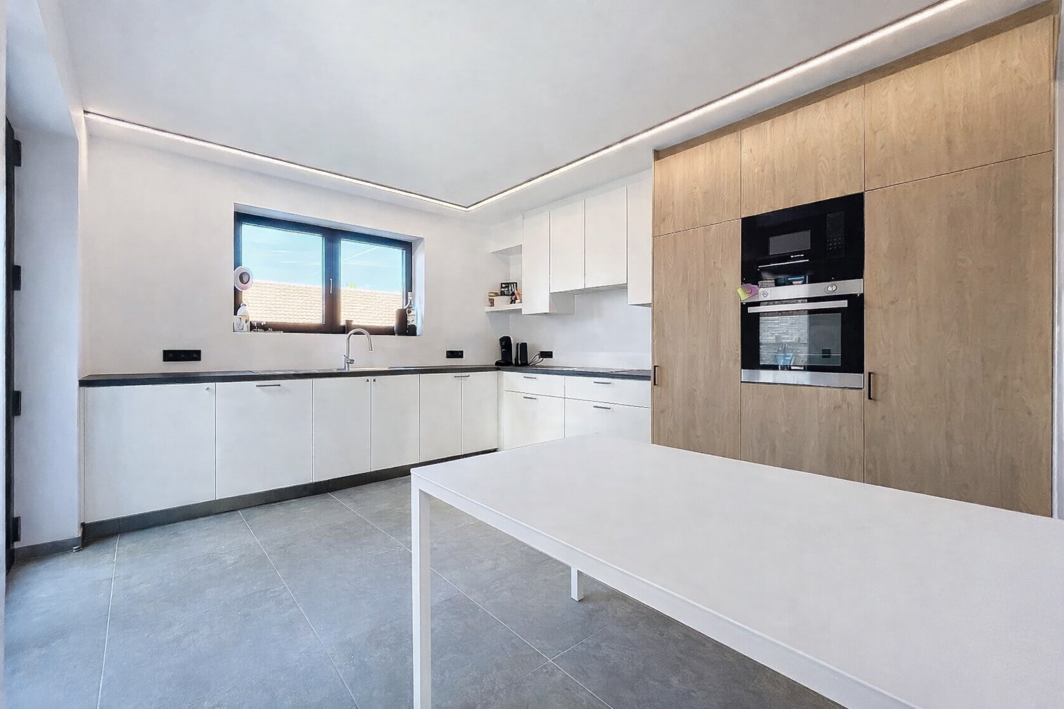 Half-open nieuwbouwwoning met terras, carport en 3 slaapkamers in Staden - foto 4