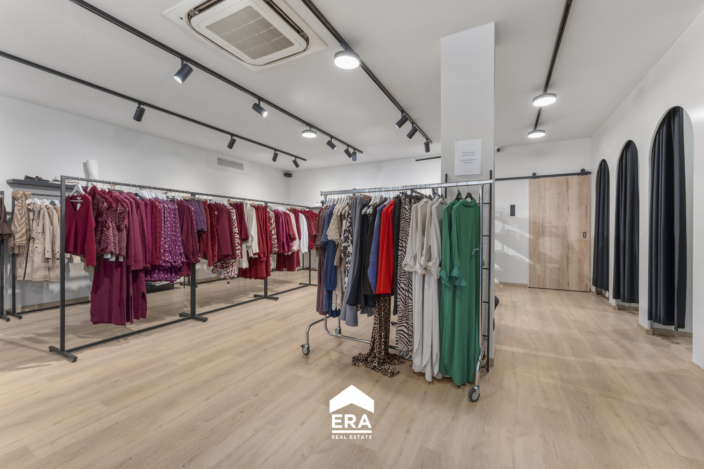 Instapklare handelsruimte centrum Veldegem (102 m²) - foto 5