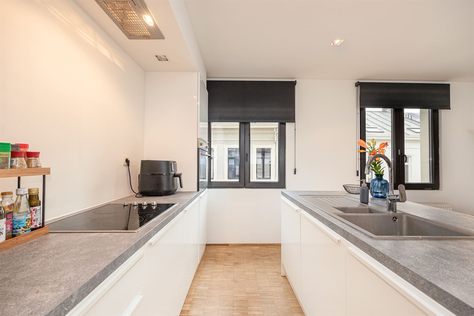 Gemeubeld wonen met terras in hartje Harmonie - foto 4