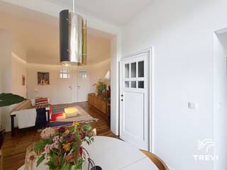 <p><strong>VORST – Ideaal gelegen aan de Alsembergsesteenweg, tussen het Albertplein en Hoogte Honderd, op een steenworp van het Dudenpark, talrijke winkels en het openbaar vervoer, 2-slaapkamerappartement van ±90m² bewoonbare oppervlakte gelegen op de 3e verdieping. Het appartement bestaat uit een inkomhal, een lichte woonkamer van ±24m² met toegang tot een aangenaam terras van ±5m², een aparte uitgeruste keuken (oven, kookplaat, dampkap, koelkast/vriezer, aansluiting voor vaatwasser), een slaapkamer van ±11,5m², een slaapkamer van ±14m² met een klein balkon van ±1,5m², een badkamer (bad, toilet, dubbele wastafel, aansluiting voor wasmachine). Provisie voor lasten van € 50/maand (koud water, gemeenschappelijke delen). EPC F. Beschikbaar vanaf 01/11/2026. Afmetingen worden ter indicatie gegeven.</strong></p>
<p><strong> </strong></p>
<p><u>Op de 3<sup>e</sup> verdieping:</u></p>
<ul>
<li>Inkomhal</li>
<li>Woonkamer van ±24m² (7,9 x 3) met toegang tot terras van ±5m²</li>
<li>Aparte uitgeruste keuken (oven, kookplaat, dampkap, koelkast/vriezer, aansluiting voor vaatwasser)</li>
<li>Slaapkamer van ±11,5m² (2,47 x 4,64)</li>
<li>Slaapkamer van ±14m² (3,1 x 4,5) met een klein balkon van ±1,5m²</li>
<li>Badkamer (bad, toilet, dubbele wastafel, aansluiting voor wasmachine)</li>
</ul>
<p> </p>
<p>Provisie voor lasten van € 50/maand (koud water, gemeenschappelijke delen)</p>