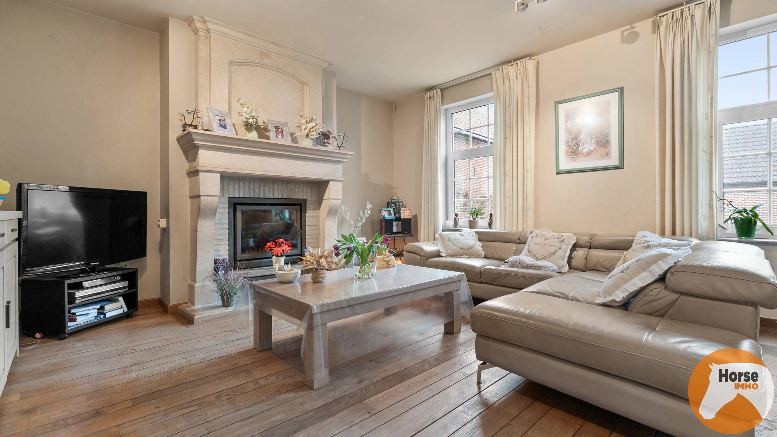 TOLLEMBEEK - Prachtige woning met 3 loodsen op +-2,9ha. - foto 5