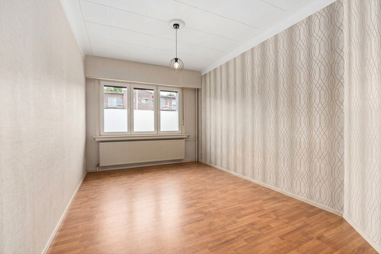 Gezinswoning met grote tuin en garage in Borsbeek - foto 5