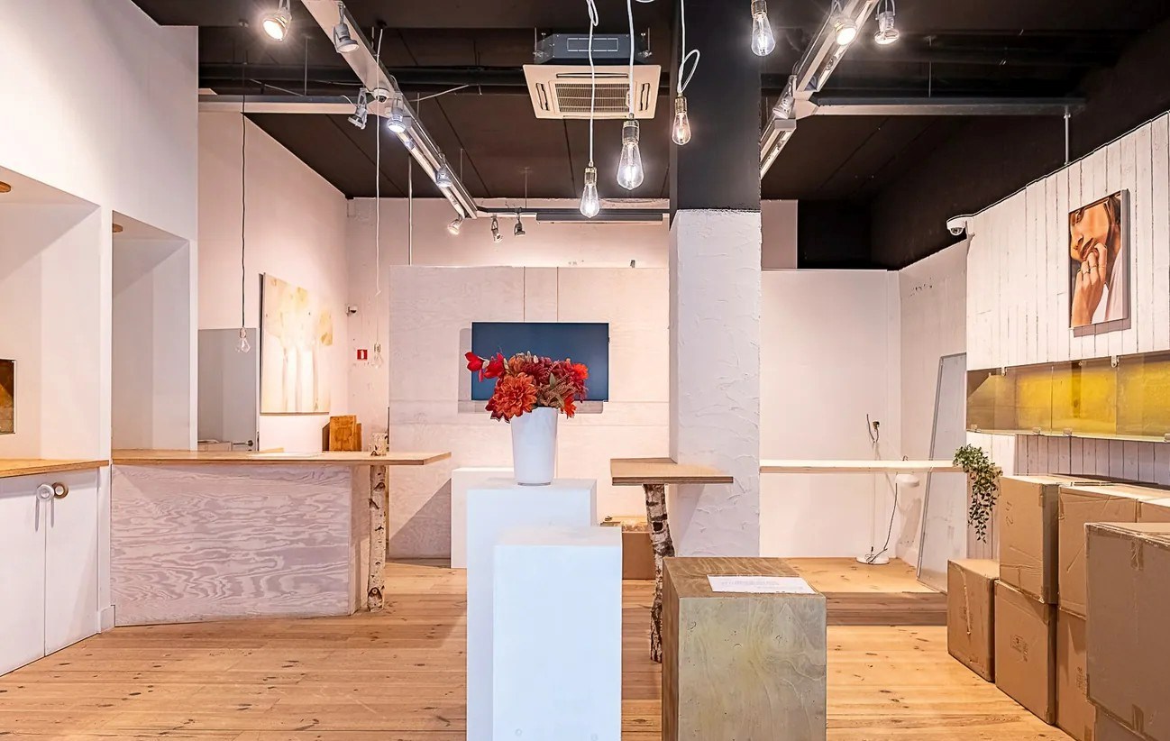 Commercial for rent in Antwerp - photo 2