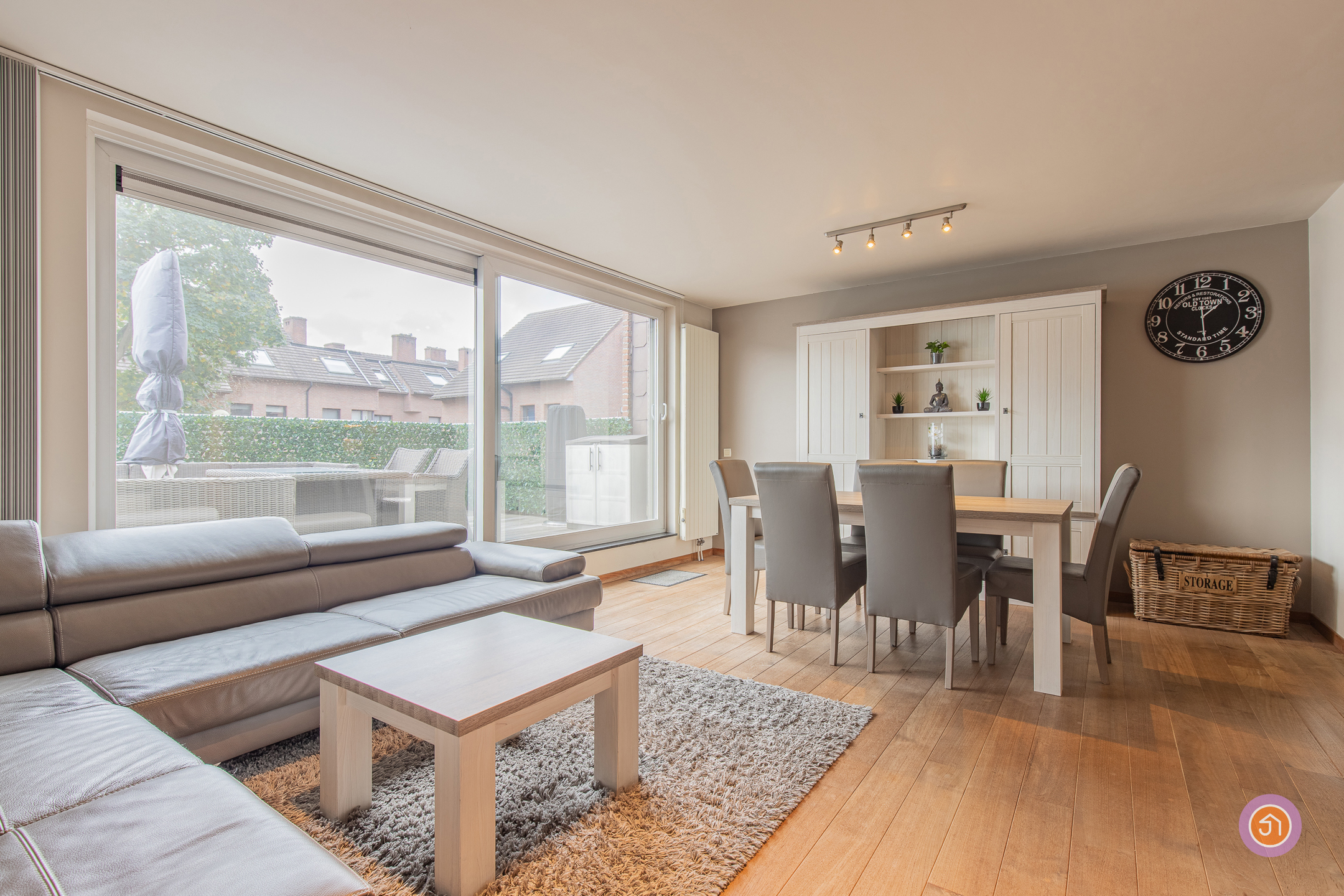 Appartement met autostaanplaats in het centrum van Bornem - foto 3