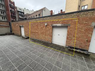 This spacious storage unit is located in the Residence called 'Veronica'.Access to this secure complex is via Forget-me-not Avenue.The storage unit...