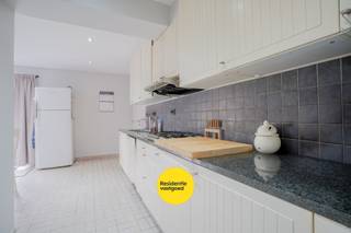 BEZOEKMOMENT 18/04/2026 VAN 14U00 - 16U00 (Inschrijven via www.residentievastgoed.be of 059 250 590)Halfopen bebouwing met 3 slaapkamers en...