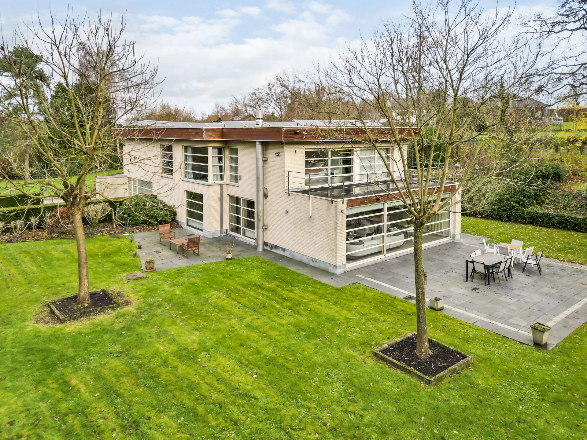 Prachtige villa 330m² met 4 kamers op een grond van 4017m² - foto 1