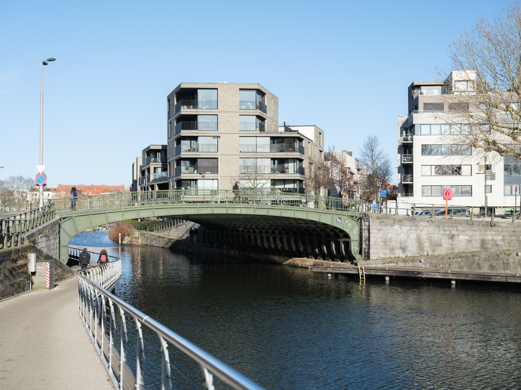 Gand Centre – Studio duplex rénové bénéficiant d’un emplacement privilégié - photo 4