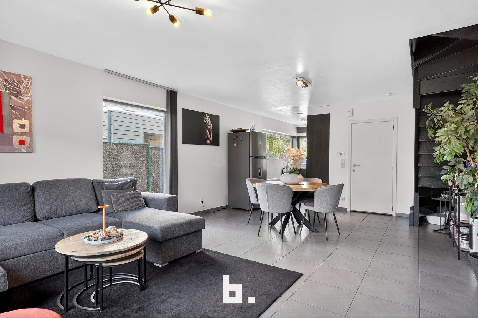 Recente instapklare woning op leuke wijk te Roeselare! - foto 4