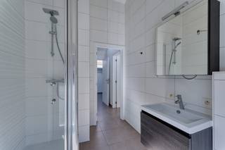 Moderne lichtrijke energiezuinige HOB-woning met koertje centrum Brugge-West, in doodlopend straatje, nabij ’t Zand, Smedenstraat, Concertgebouw...