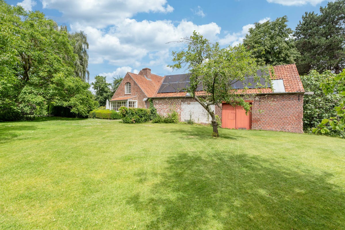 Mooi gelegen landhuis te koop nabij Kortrijk - foto 4