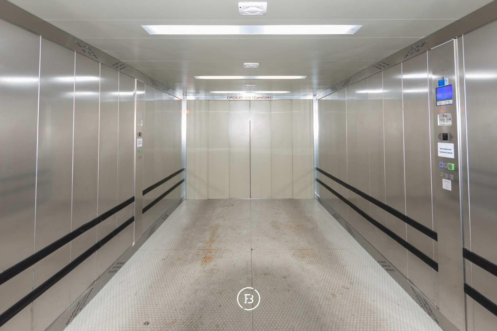 Driedubbele ondergrondse staanplaats - foto 4