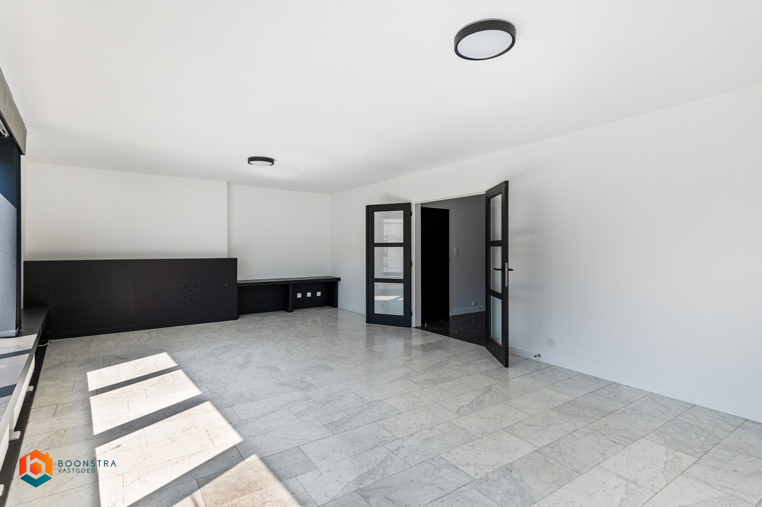 Gerenoveerd 2 slpkr appartement met uniek zicht op TOP locatie - foto 1