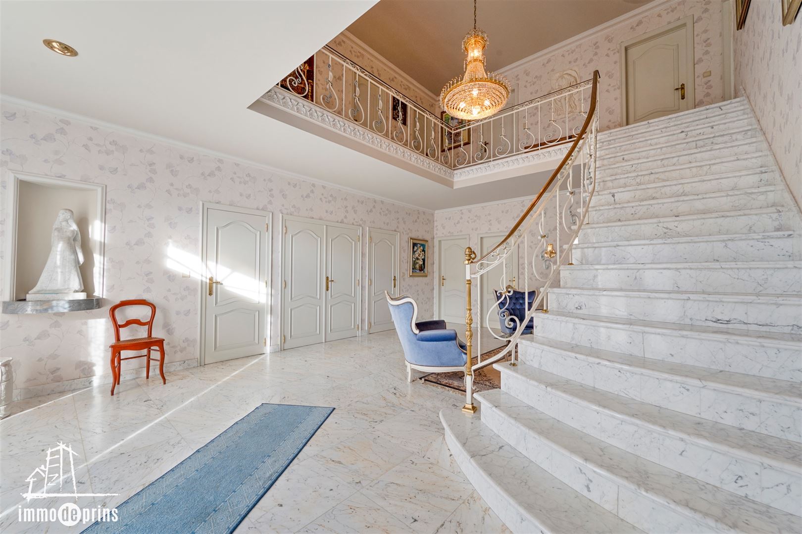 Maison à vendre à Saint-Nicolas avec 5 chambres - photo 2