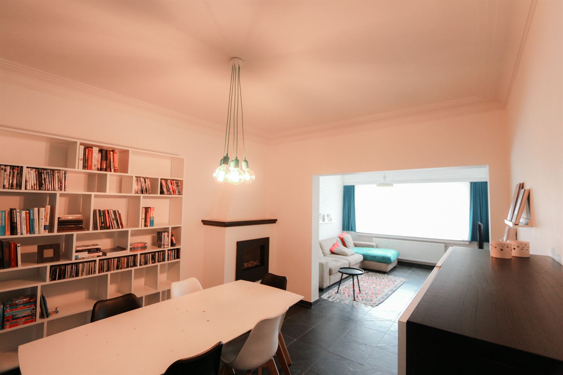 Ruime gerenoveerde stadswoning met zonnige tuin - foto 3