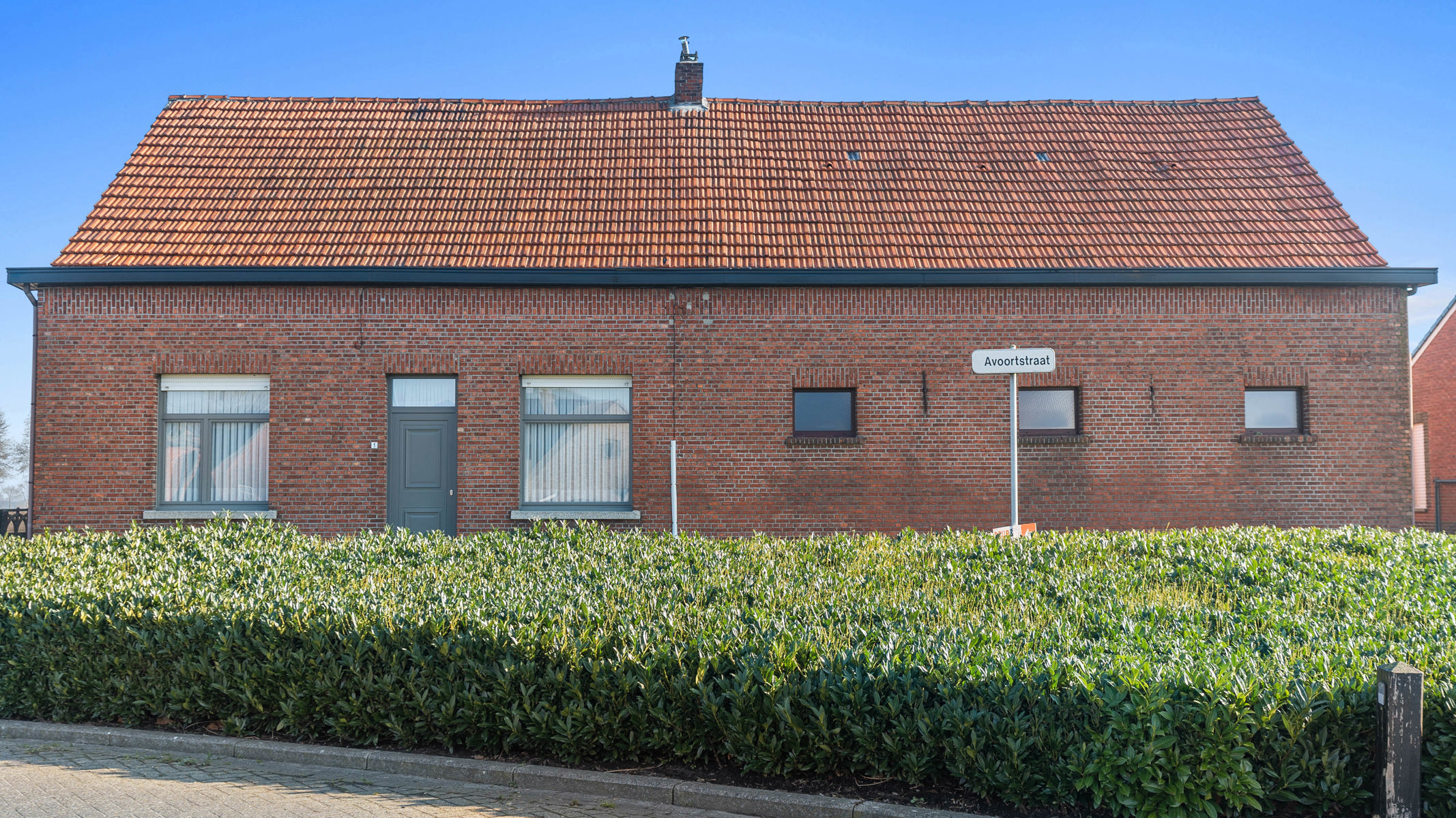 Te renoveren woning met vrij zicht over weilanden - foto 3