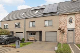 Instapklare woning te Ravels Eel met 3 slaapkamers en een grote hobbykamer op zolder. Epc: label ALigging: kindvriendelijke verkaveling te Ravels...