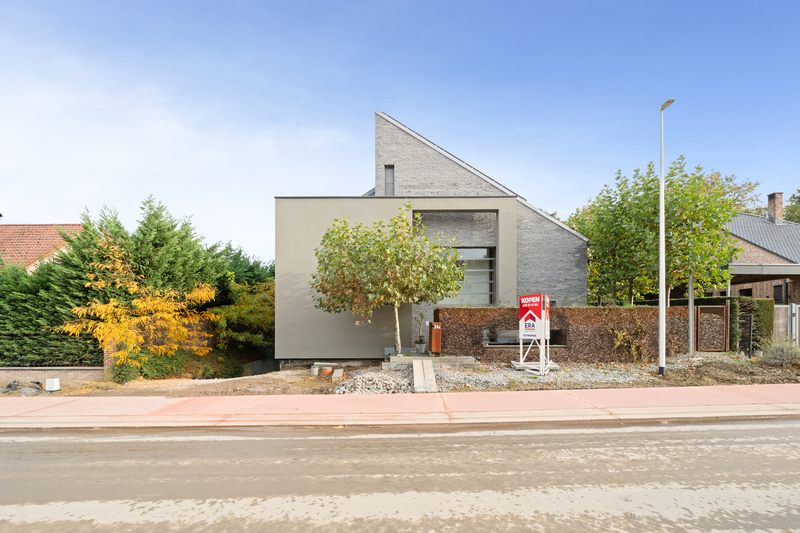 Te koop: Ham: villa, vrij beroep mogelijk of kangoeroe-wonen - foto 1