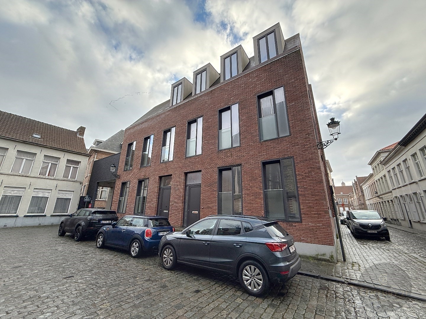 House for sale in Bruges with 3 bedrooms - photo 1