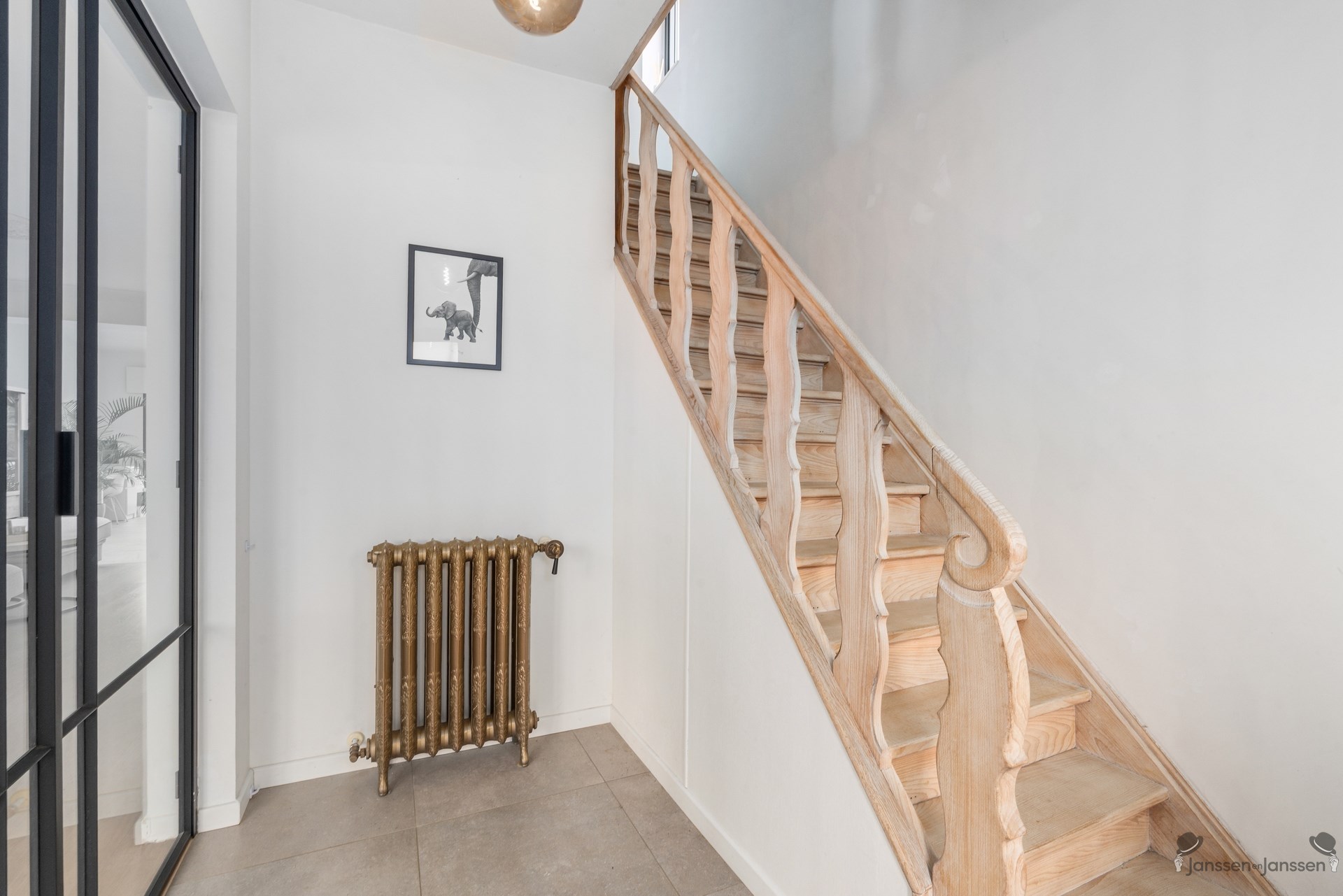 Gerenoveerde woning met 3 slaapkamers te Tessenderlo - foto 3