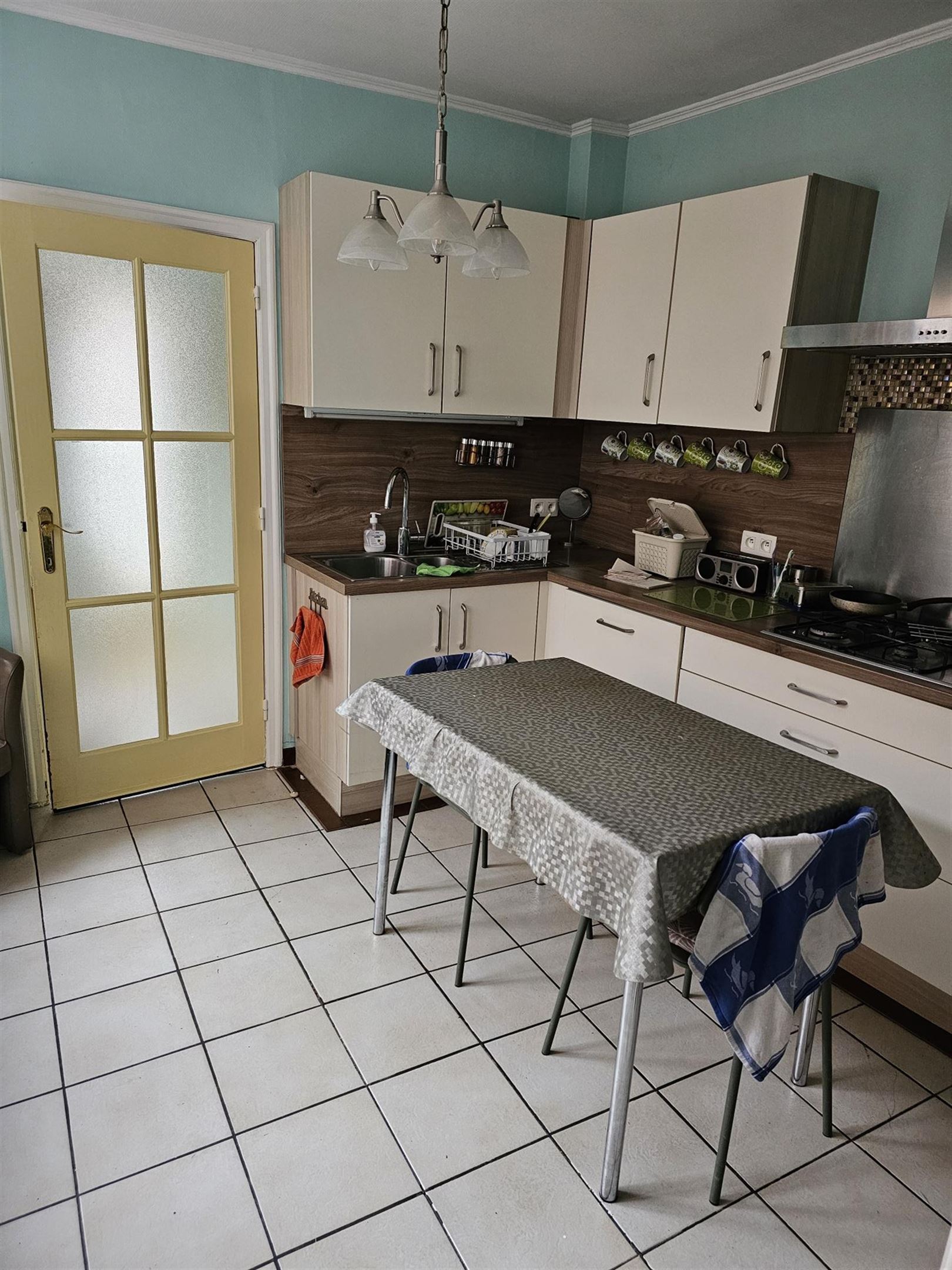 Te renoveren rijwoning op topligging nabij het park van Rozebroeken. - foto 5