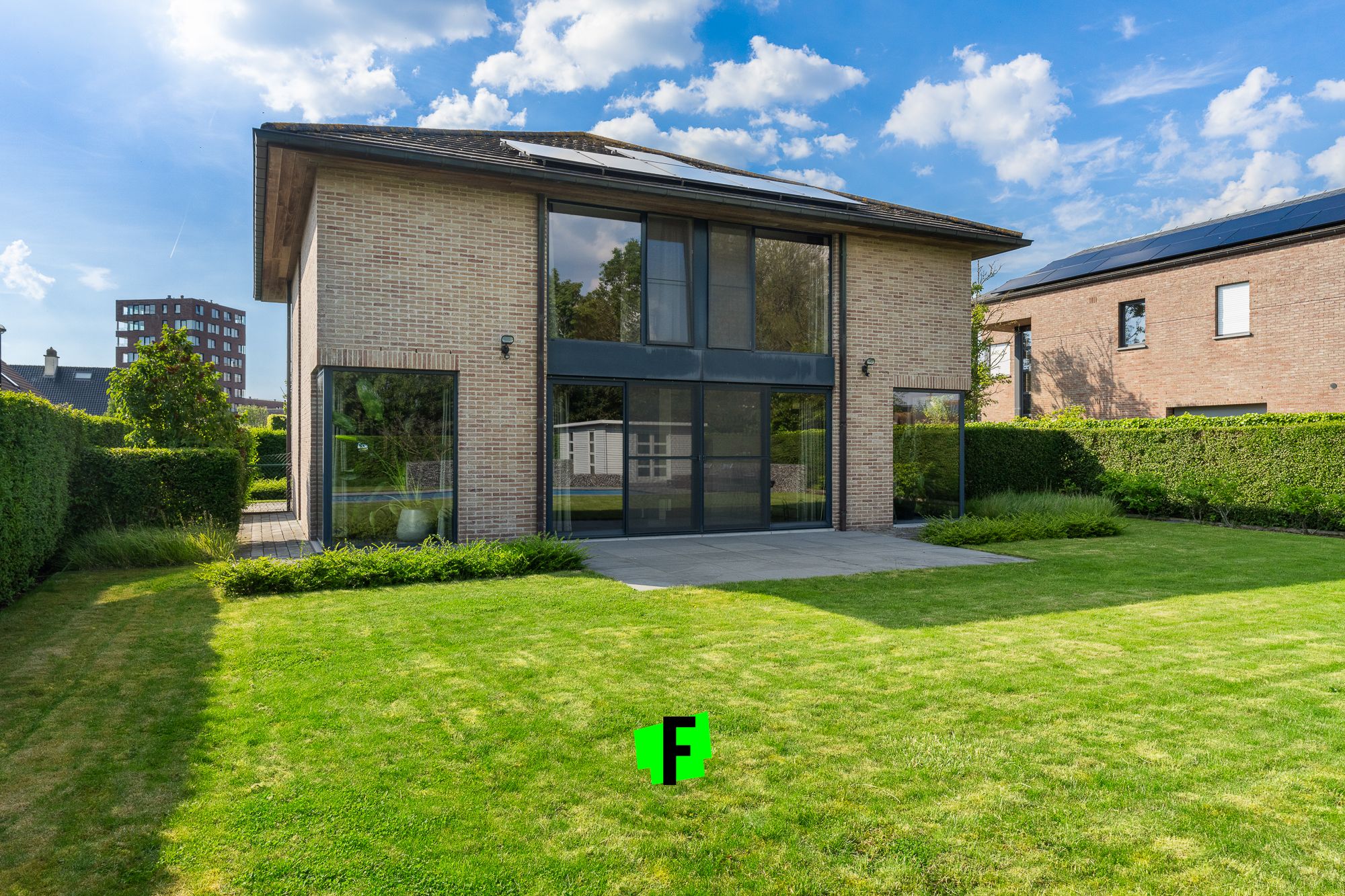 Unieke alleenstaande Woning in de Vuurtorenwijk Oostende met zwembad! - foto 3