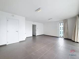 ANDERLECHT, dicht bij het kanaal en het Astridpark, vlakbij alle voorzieningen, mooi appartement met 2 slaapkamers van ± 92 m² op de 3e verdieping...