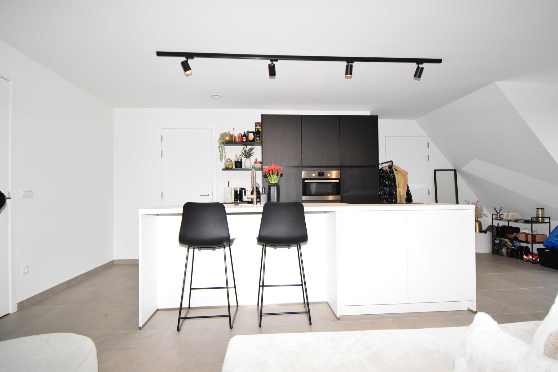 Modern 2 slk app. met prachtig terras, staanplaats &amp; berging - foto 5