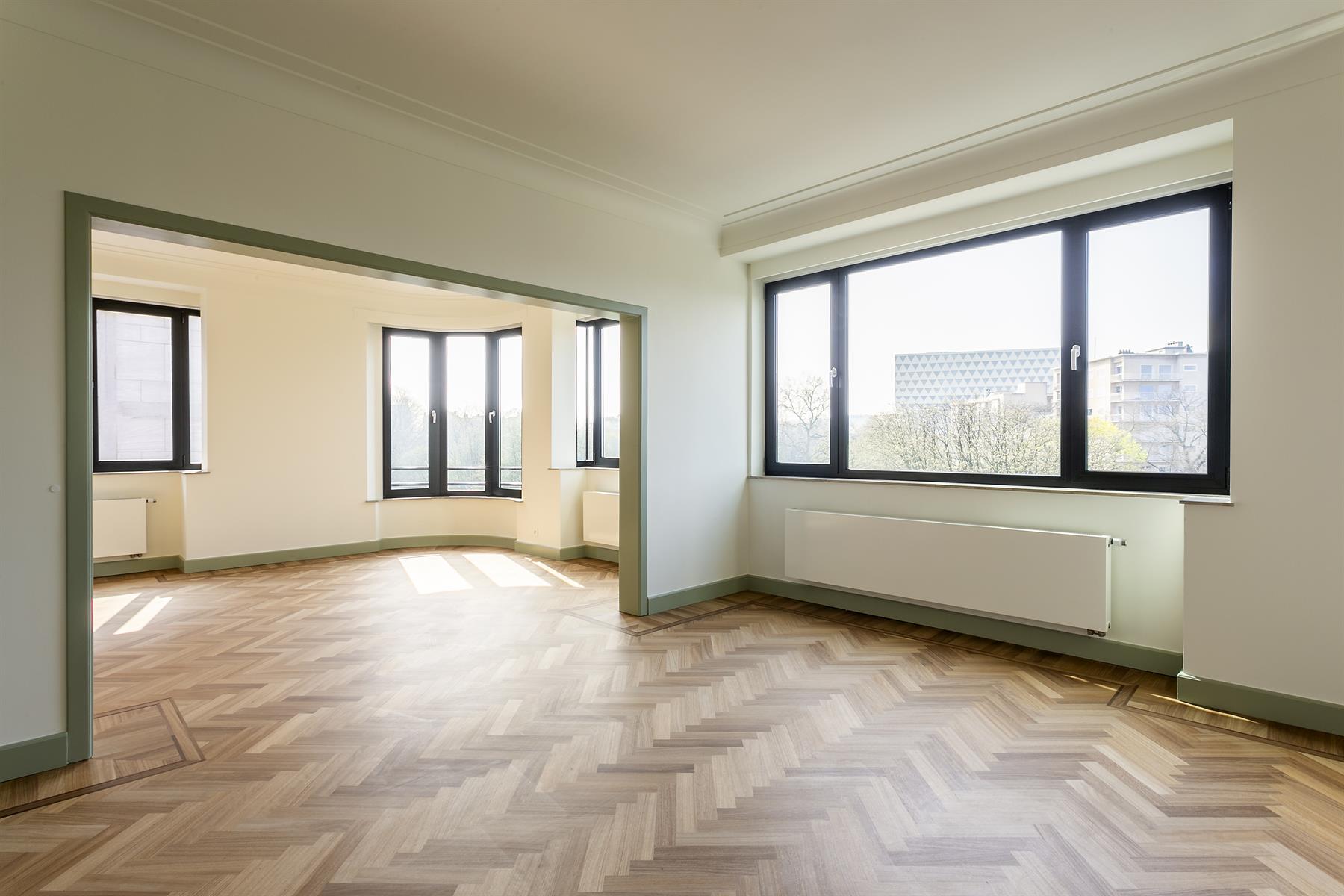 Luxueus afgewerkt appartement op zeer centrale ligging. - foto 5