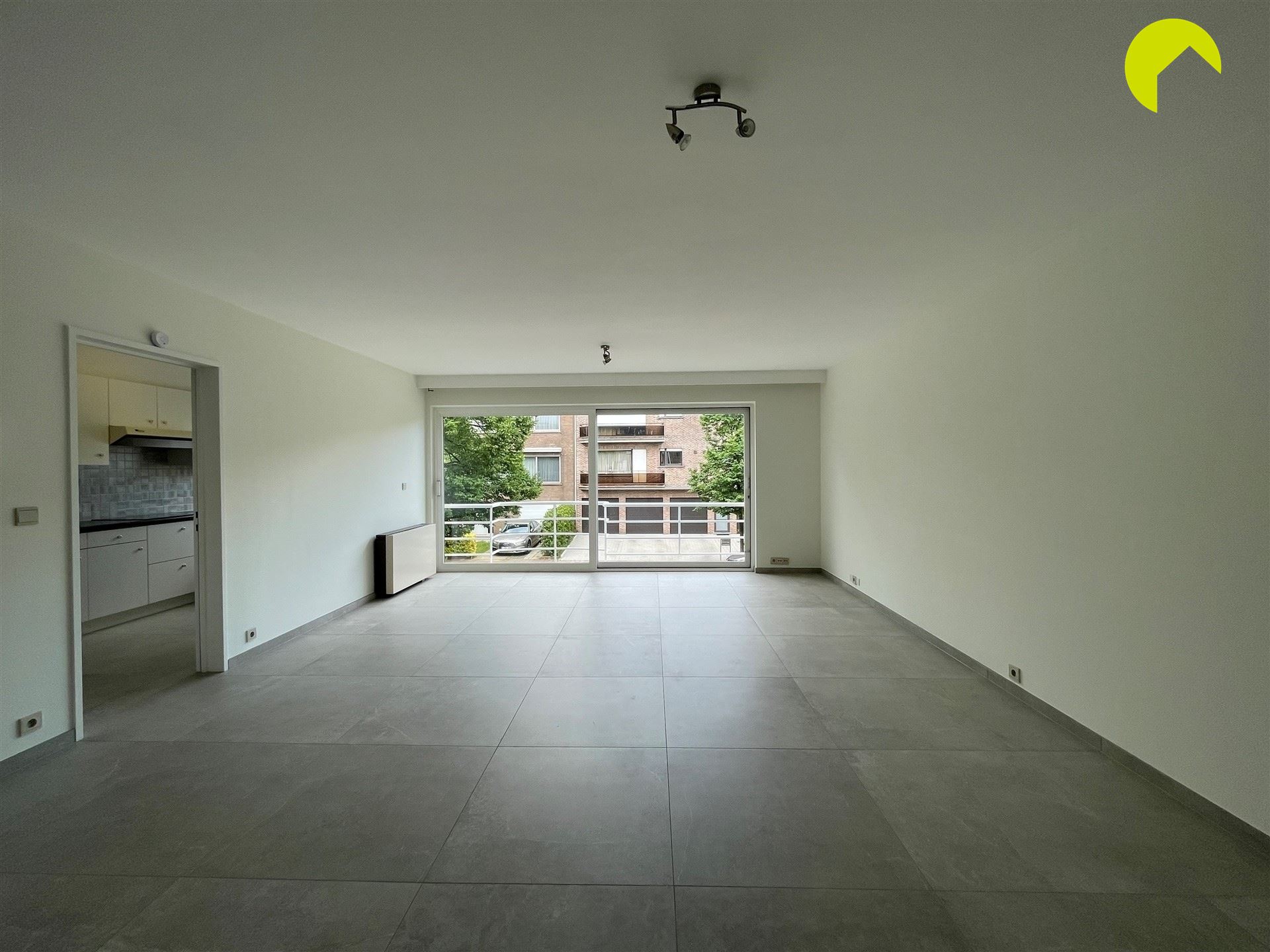 Ruim en zonnig 2 slpk appartement op groene locatie! - foto 4