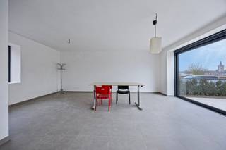 Energiezuinige nieuwbouwwoning met 3 slaapkamers in groene omgeving Welkom in deze moderne, energiezuinige nieuwbouwwoning, gelegen in de rustige...