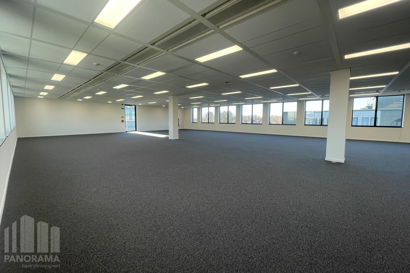 Bureau moderne de 576 m² à proximité de l’A201 - photo 3