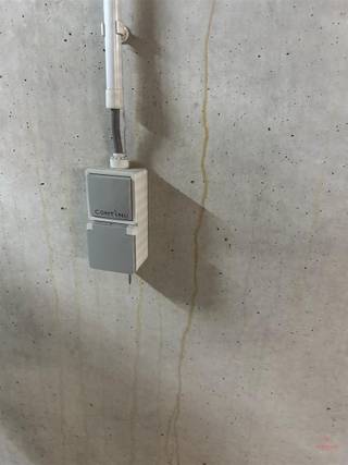 Garage avec porte automatique à Ostende. Découvrez ce garage box pratique et sûr dans le parking souterrain Indigo, situé sur Koninginnelaan à...