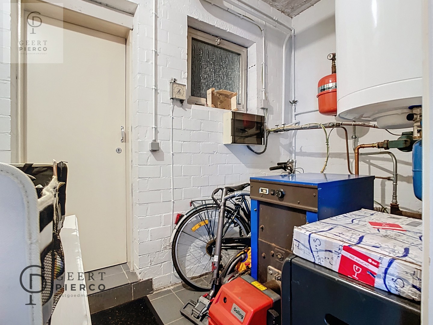 Appartement met twee slaapkamers, ruim terras en garage gelegen op wandelstand van het stadscentrum. - foto 5